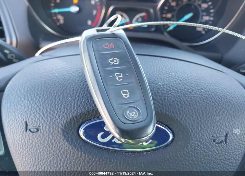 2019 FORD ESCAPE SEL VIN: 1FMCU9HD6KUC55479