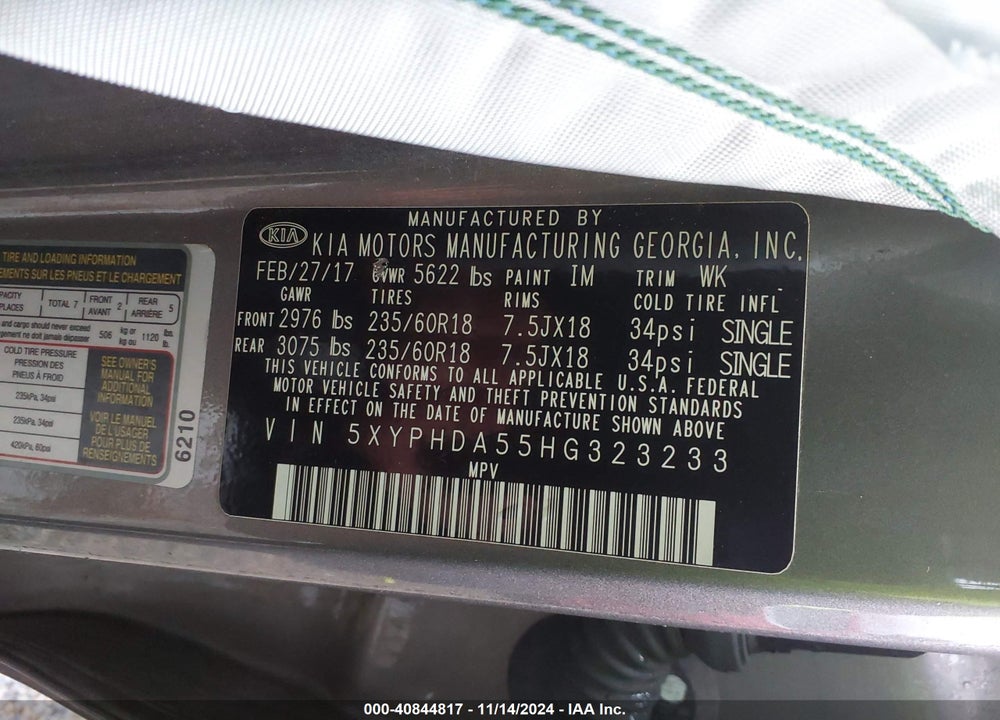 2017 KIA SORENTO 3.3L EX VIN: 5XYPHDA55HG323233
