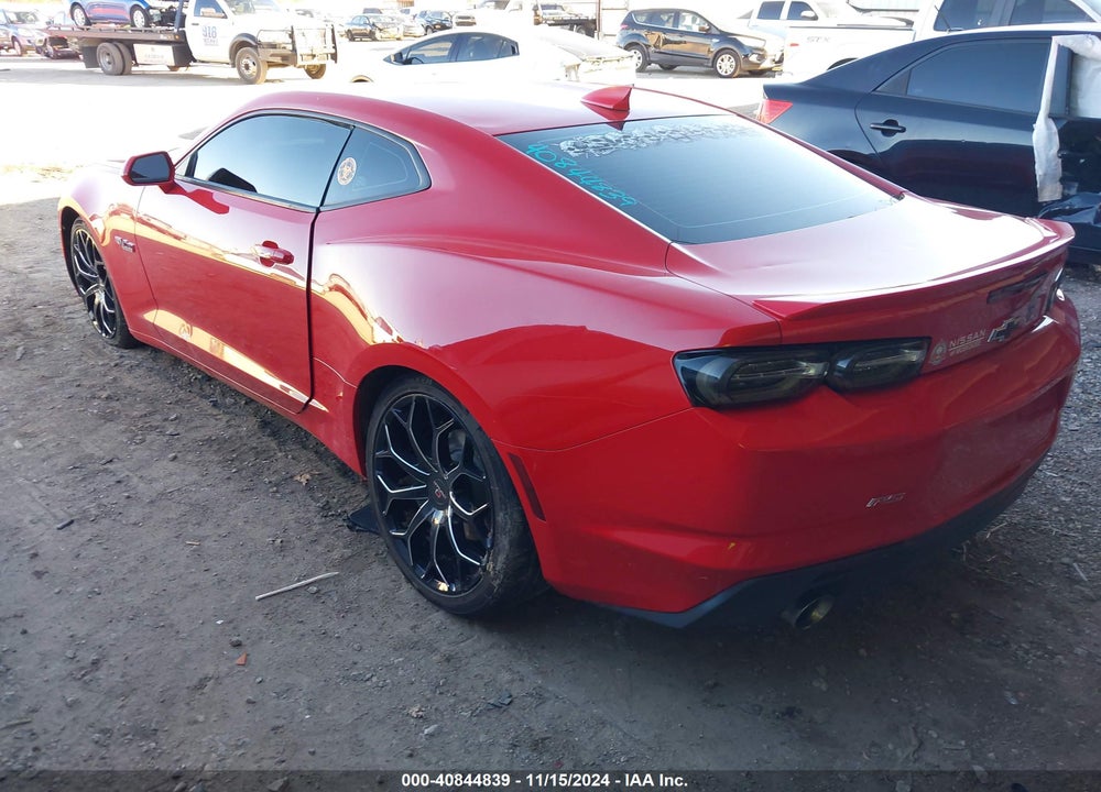 2021 CHEVROLET CAMARO RWD 2LT VIN: 1G1FD1RX9M0104103