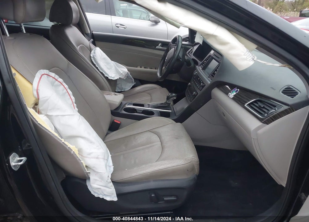 2016 HYUNDAI SONATA LIMITED VIN: 5NPE34AF9GH330692