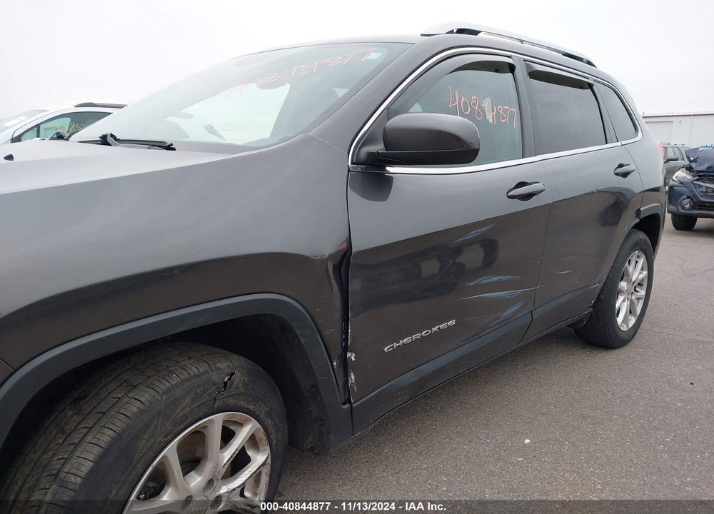 2017 JEEP CHEROKEE VIN: 1C4PJMCS7HW525002