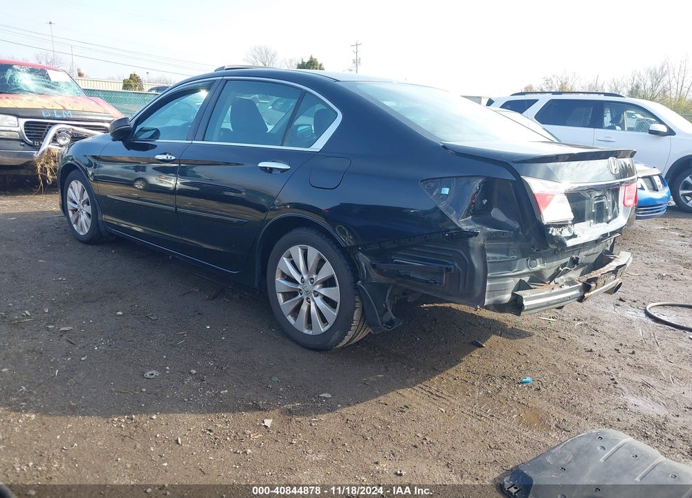 2015 HONDA ACCORD EX VIN: 1HGCR2F70FA131887