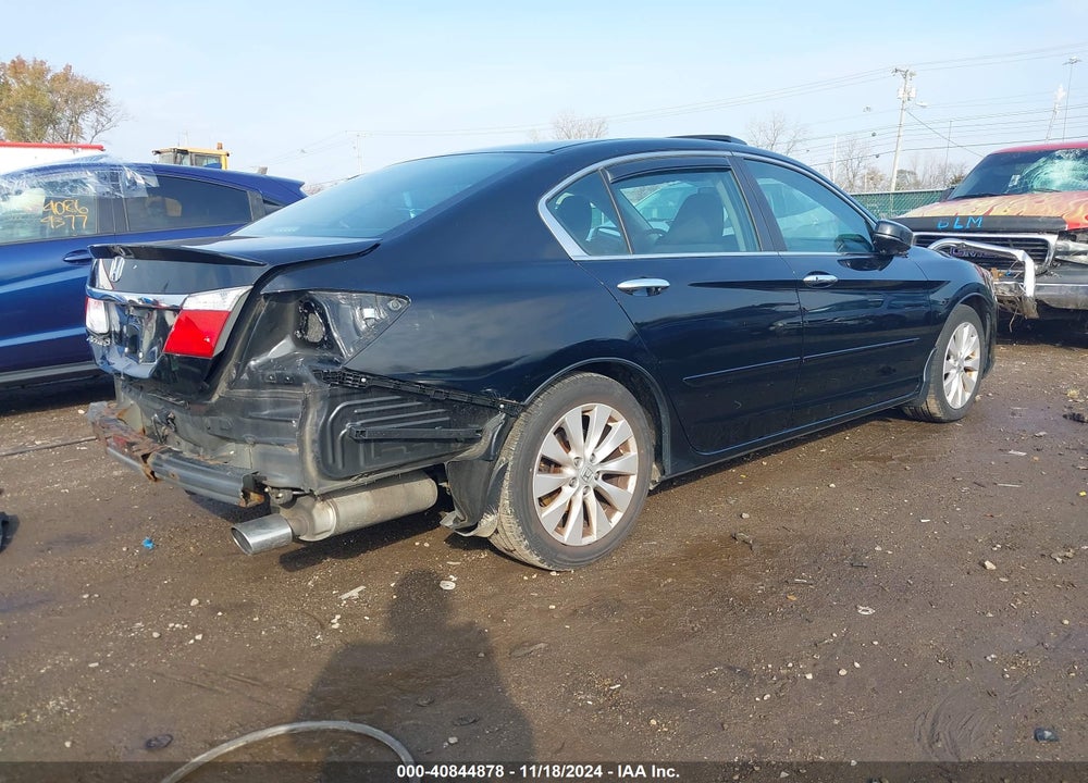 2015 HONDA ACCORD EX VIN: 1HGCR2F70FA131887