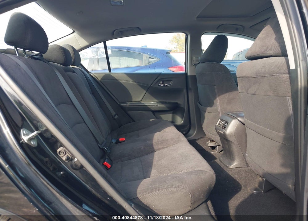 2015 HONDA ACCORD EX VIN: 1HGCR2F70FA131887