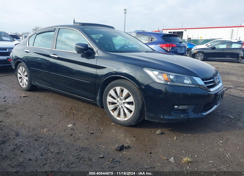 2015 HONDA ACCORD EX VIN: 1HGCR2F70FA131887