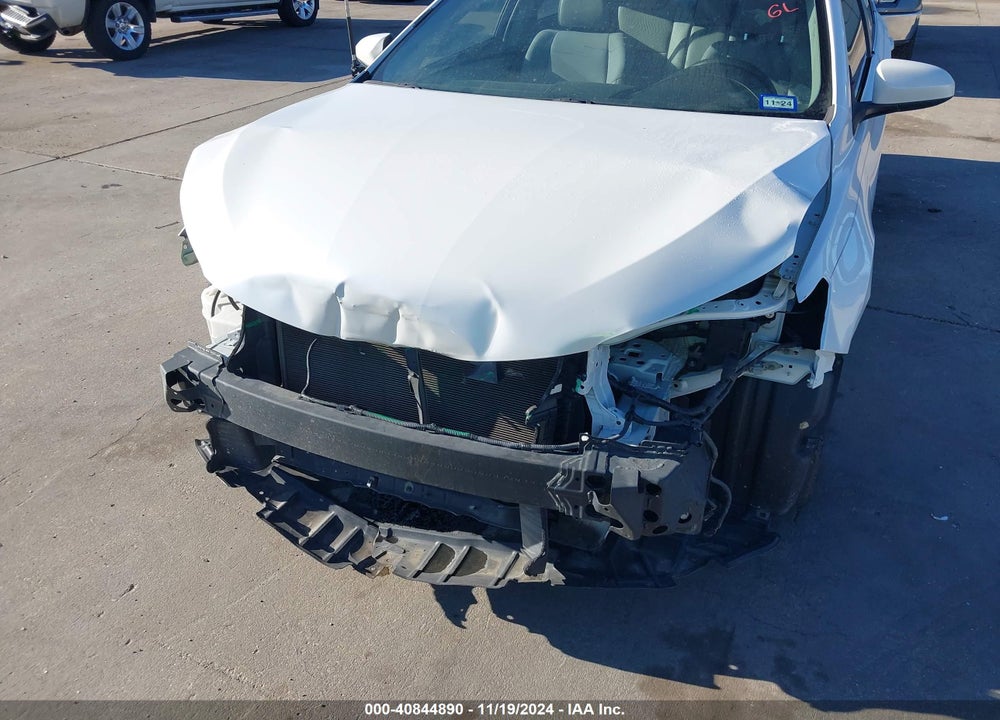 2016 TOYOTA CAMRY SE VIN: 4T1BF1FK9GU152427