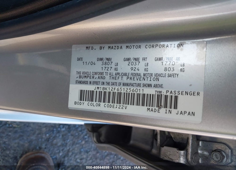 2005 MAZDA 3 I VIN: JM1BK12F651256011