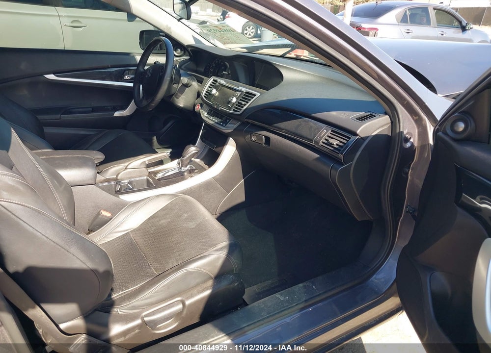 2014 HONDA ACCORD EX-L V-6 VIN: 1HGCT2B88EA003671