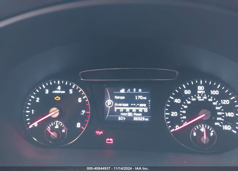 2016 KIA SORENTO 2.4L LX VIN: 5XYPG4A34GG060149