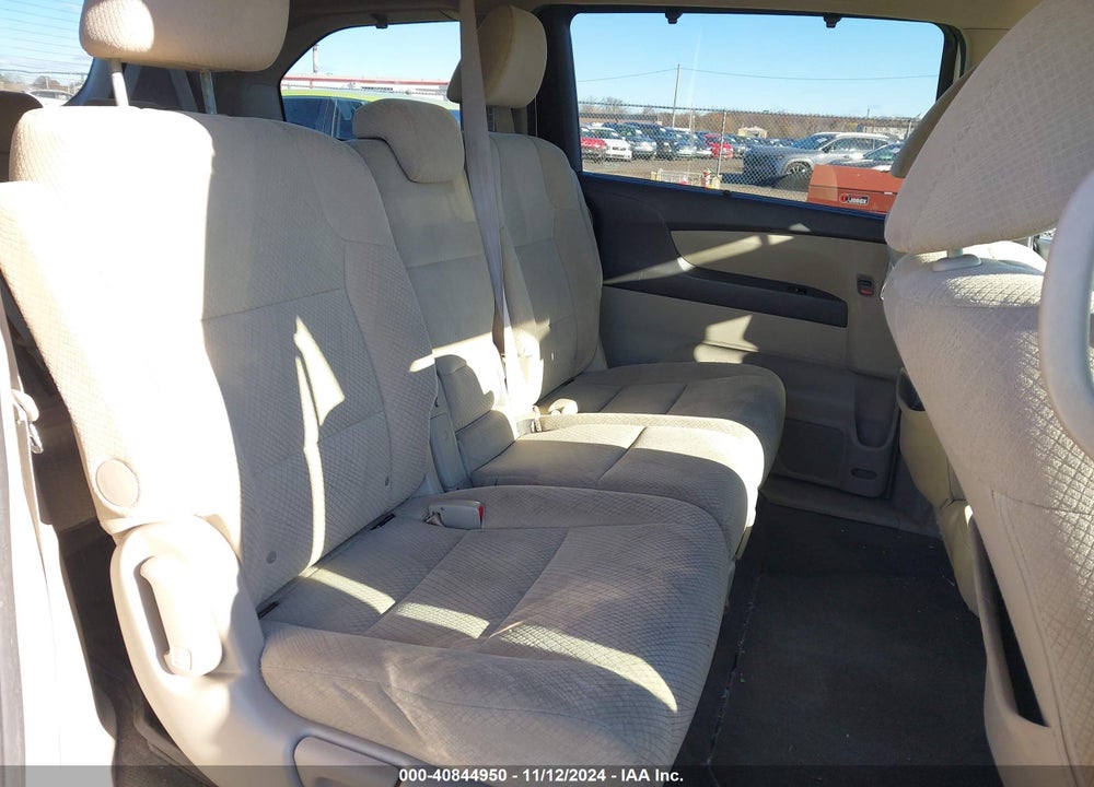 2016 HONDA ODYSSEY SE VIN: 5FNRL5H3XGB162885