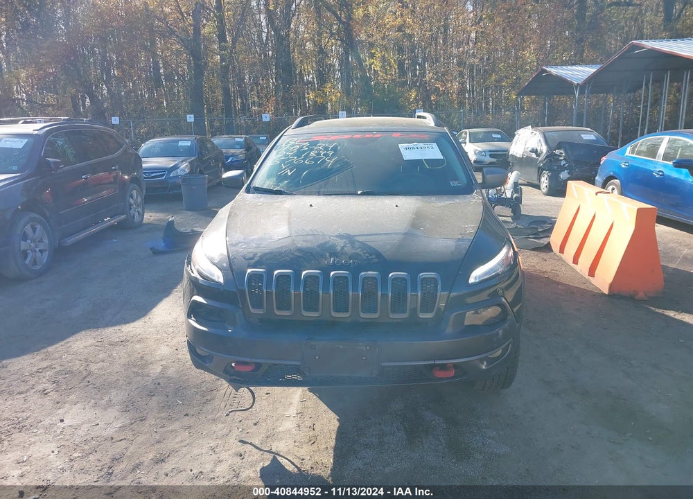 2015 JEEP CHEROKEE TRAILHAWK VIN: 1C4PJMBS5FW576674
