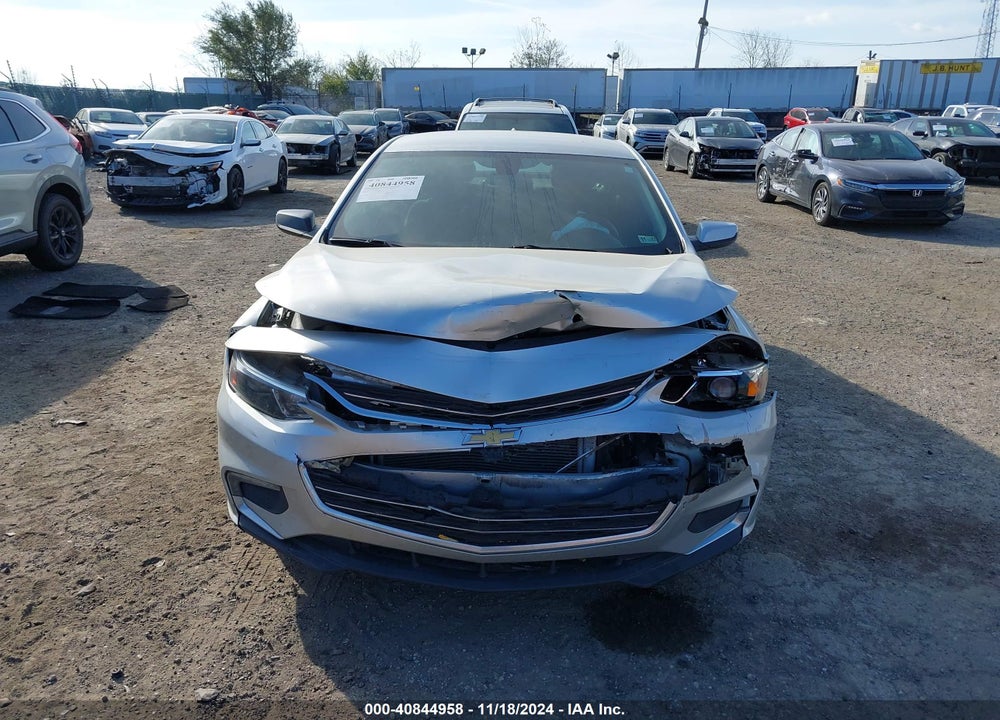 2018 CHEVROLET MALIBU LT VIN: 1G1ZD5ST4JF105342