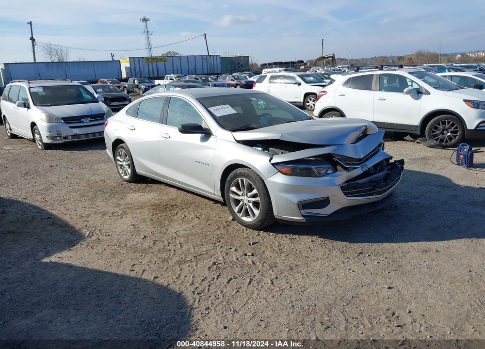 2018 CHEVROLET MALIBU LT VIN: 1G1ZD5ST4JF105342