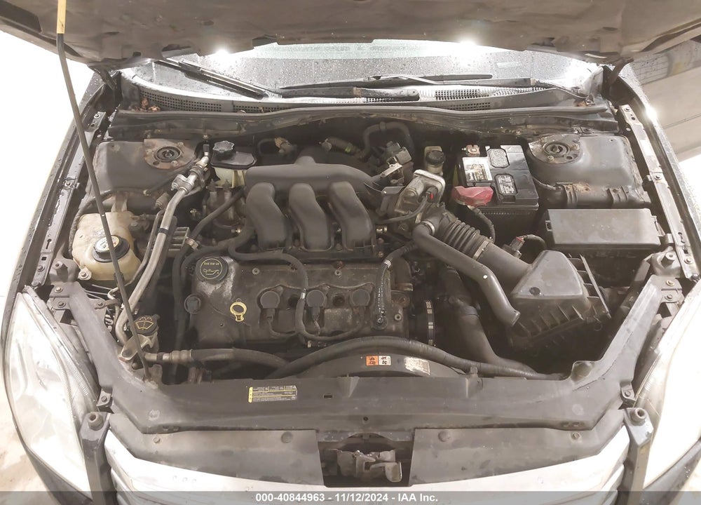 2009 FORD FUSION VIN: 3FAHP08149R101010