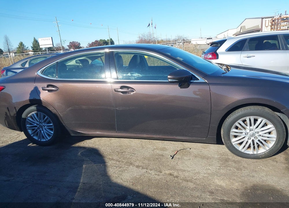 2013 LEXUS ES 350 VIN: JTHBK1GG2D2042853