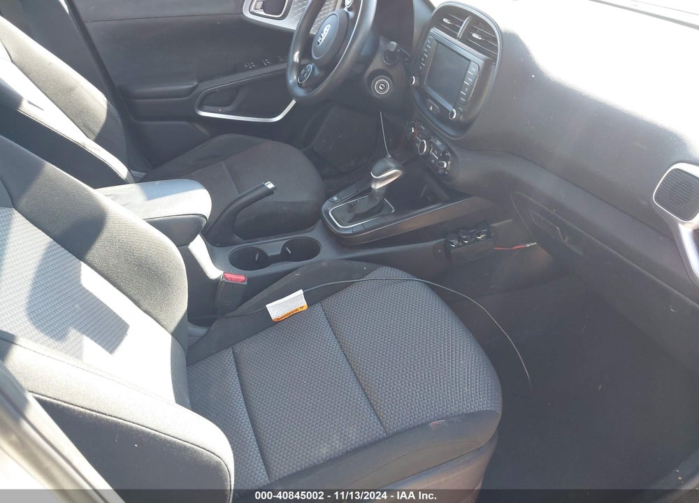2021 KIA SOUL LX VIN: KNDJ23AU1M7790049