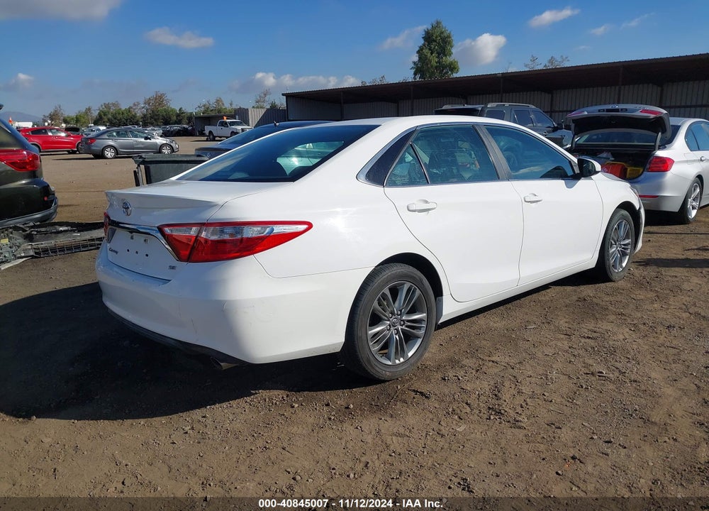 2017 TOYOTA CAMRY SE VIN: 4T1BF1FK2HU270305