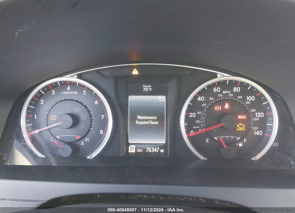 2017 TOYOTA CAMRY SE VIN: 4T1BF1FK2HU270305