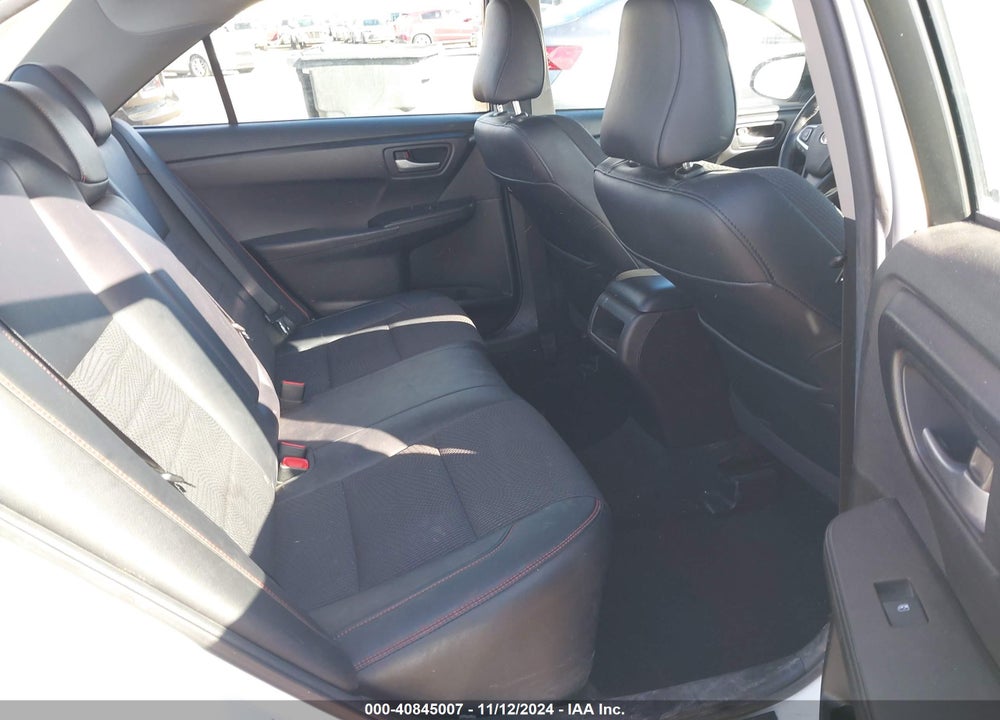 2017 TOYOTA CAMRY SE VIN: 4T1BF1FK2HU270305