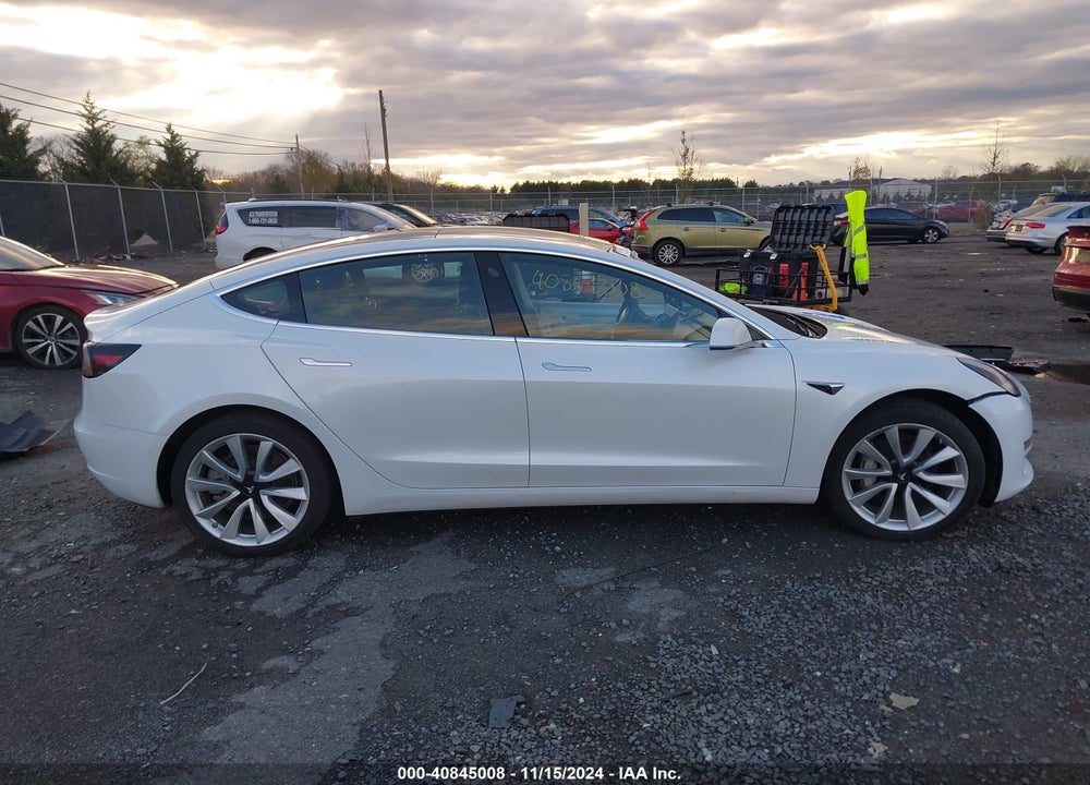 2019 TESLA MODEL 3 LONG RANGE/PERFORMANCE VIN: 5YJ3E1EB6KF211660