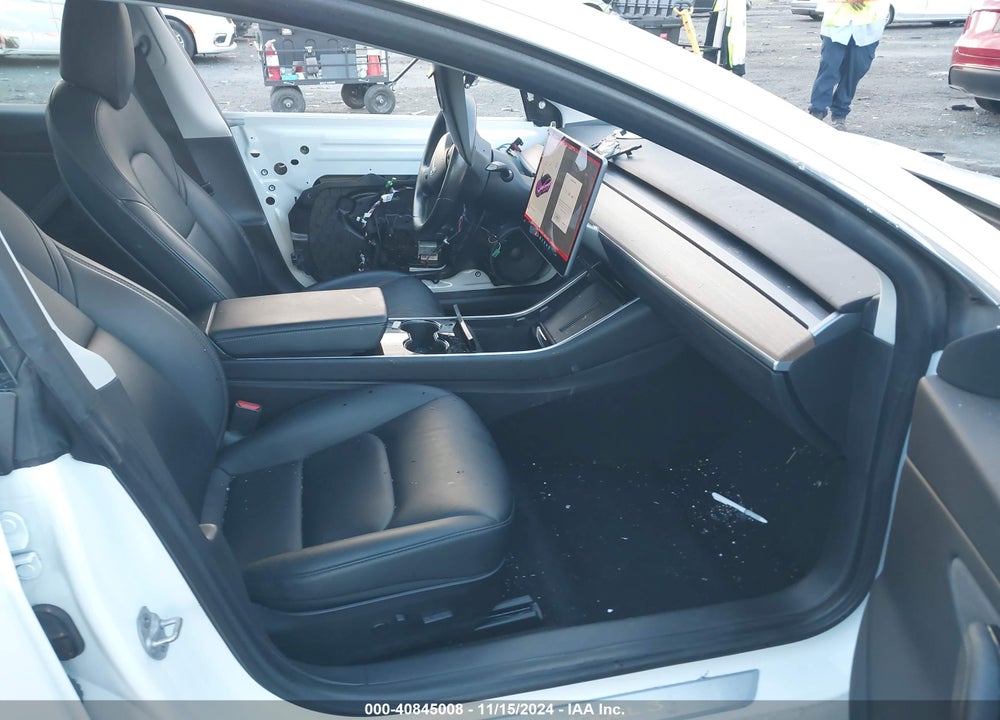 2019 TESLA MODEL 3 LONG RANGE/PERFORMANCE VIN: 5YJ3E1EB6KF211660