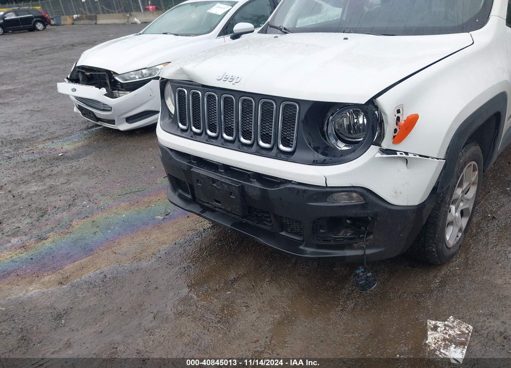 2018 JEEP RENEGADE LATITUDE 4X4 VIN: ZACCJBBB3JPH64036