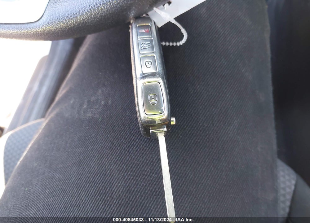 2021 KIA SOUL LX VIN: KNDJ23AU2M7743886