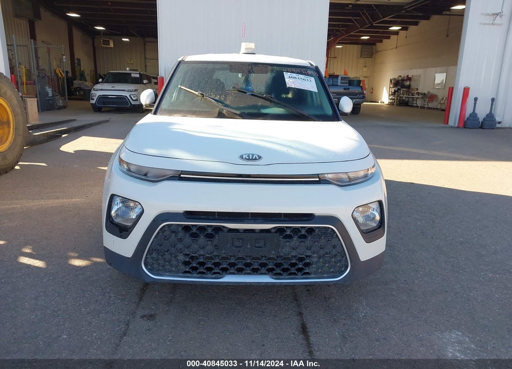 2021 KIA SOUL LX VIN: KNDJ23AU2M7743886