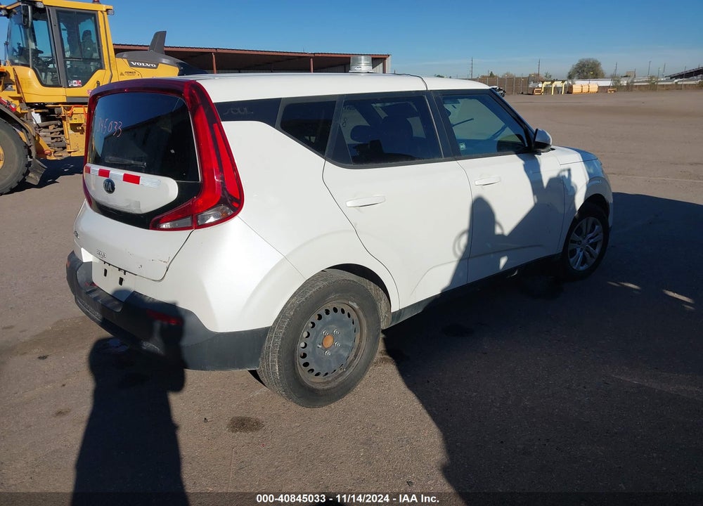 2021 KIA SOUL LX VIN: KNDJ23AU2M7743886