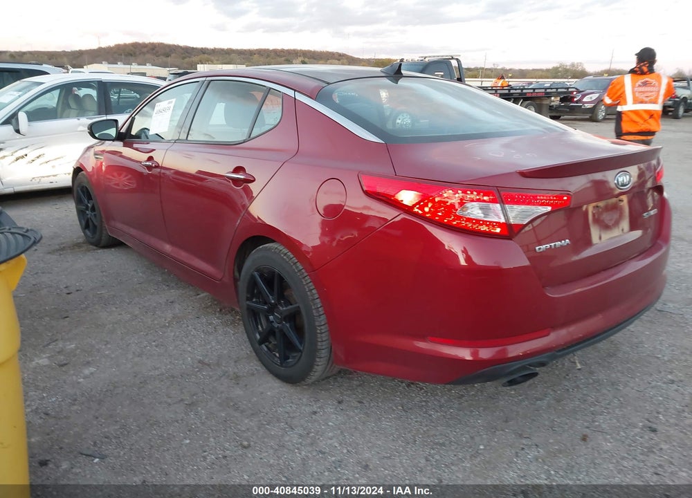 2012 KIA OPTIMA VIN: 5XXGR4A63CG082193