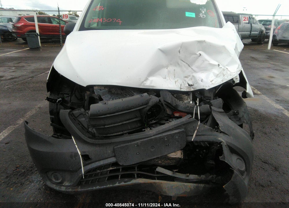 2023 MERCEDES-BENZ METRIS VIN: W1YV0BEY5P4295093