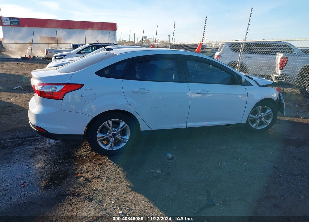 2014 FORD FOCUS SE VIN: 1FADP3F25EL244049