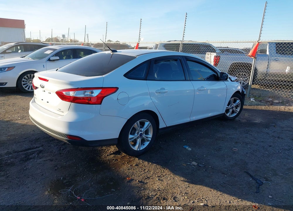 2014 FORD FOCUS SE VIN: 1FADP3F25EL244049