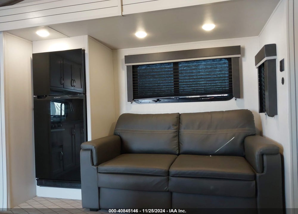 2023 KEYSTONE TRAVEL TRAILER VIN: 4YDFCGJ28PV506437