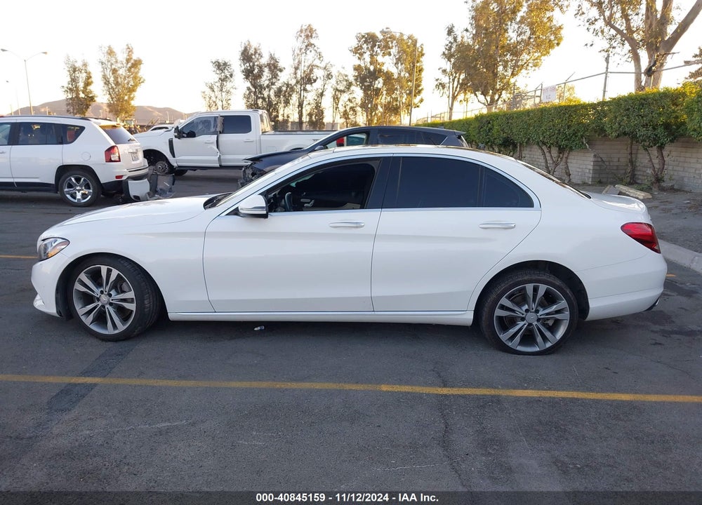 2016 MERCEDES-BENZ C 300 LUXURY/SPORT VIN: 55SWF4JBXGU130054