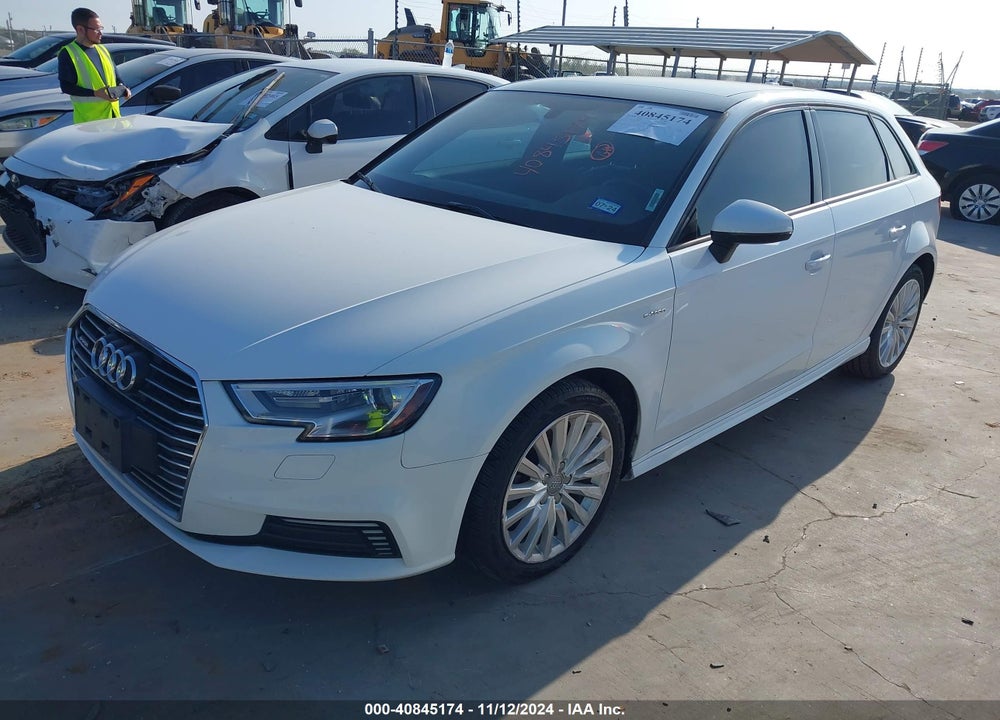 2017 AUDI A3 E-TRON 1.4T PREMIUM VIN: WAUUPBFF2HA078593