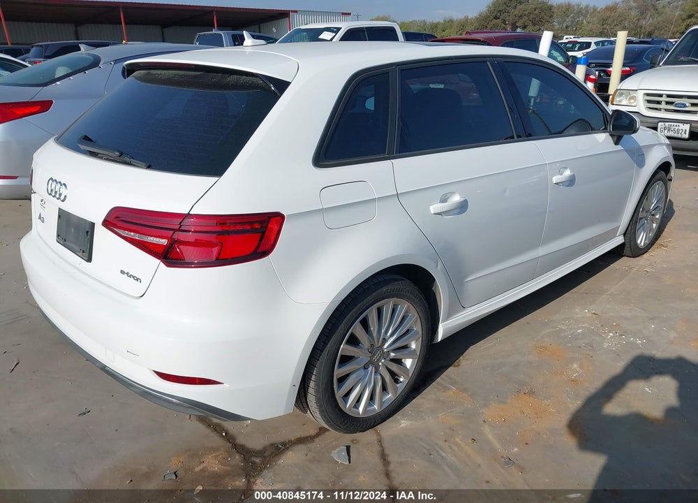 2017 AUDI A3 E-TRON 1.4T PREMIUM VIN: WAUUPBFF2HA078593