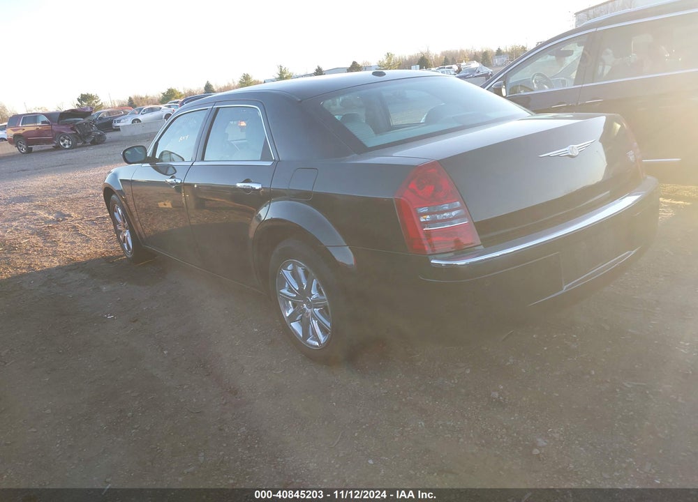 2007 CHRYSLER 300C VIN: 2C3LA63HX7H657932