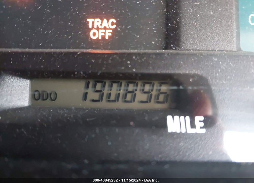 2004 TOYOTA AVALON XLS VIN: 4T1BF28B14U340728