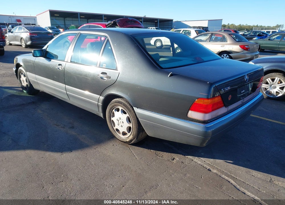 1995 MERCEDES-BENZ S 320 VIN: WDBGA33E9SA196374
