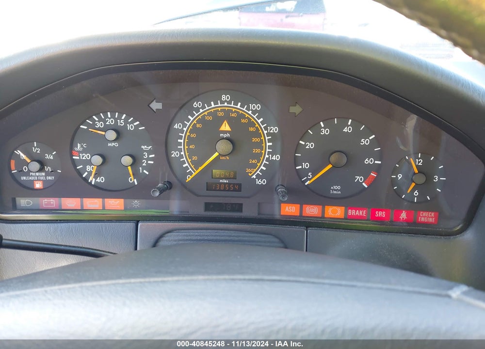 1995 MERCEDES-BENZ S 320 VIN: WDBGA33E9SA196374