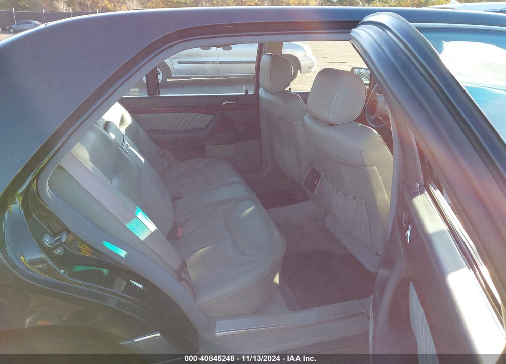 1995 MERCEDES-BENZ S 320 VIN: WDBGA33E9SA196374