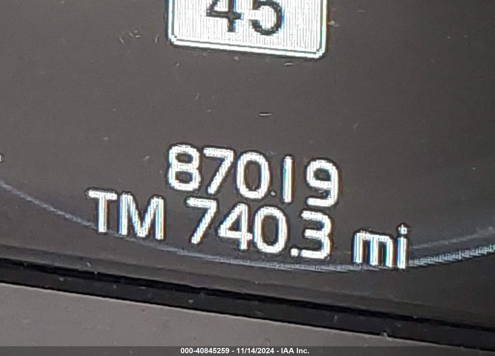 2017 VOLVO XC90 T6 MOMENTUM VIN: YV4A22PK7H1137229