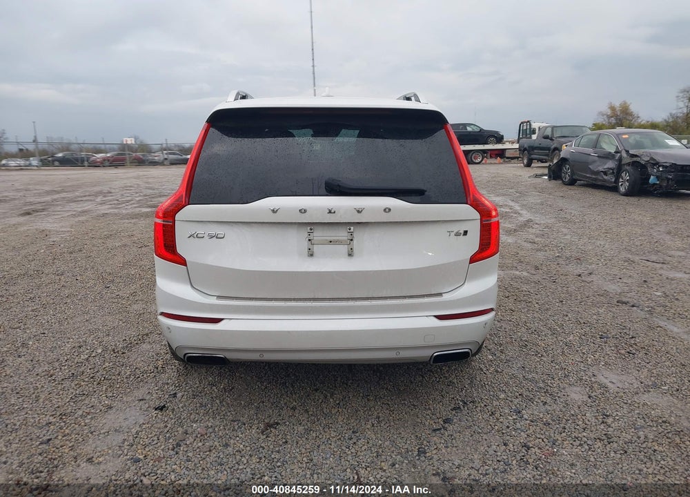 2017 VOLVO XC90 T6 MOMENTUM VIN: YV4A22PK7H1137229