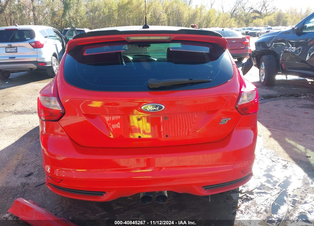 2013 FORD FOCUS ST VIN: 1FADP3L93DL142930