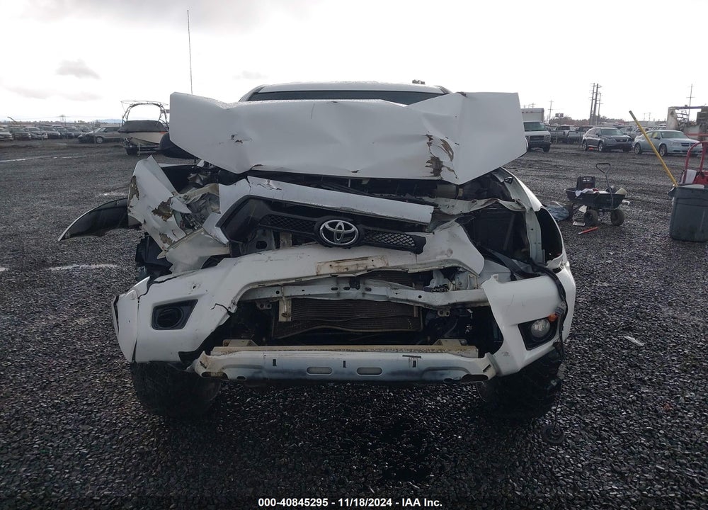 2014 TOYOTA TACOMA VIN: 5TFLU4EN9EX088039