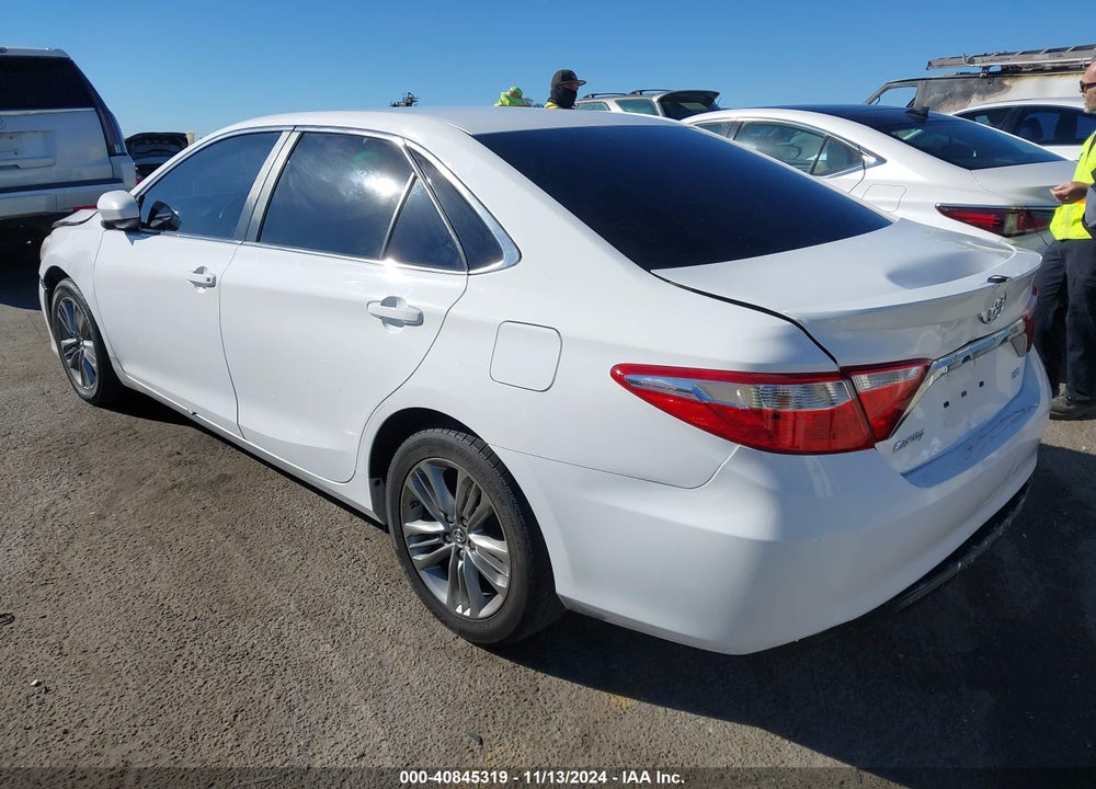 2017 TOYOTA CAMRY SE VIN: 4T1BF1FK6HU322616