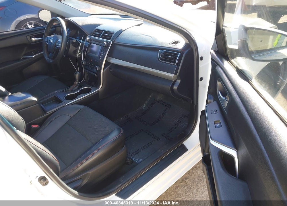 2017 TOYOTA CAMRY SE VIN: 4T1BF1FK6HU322616