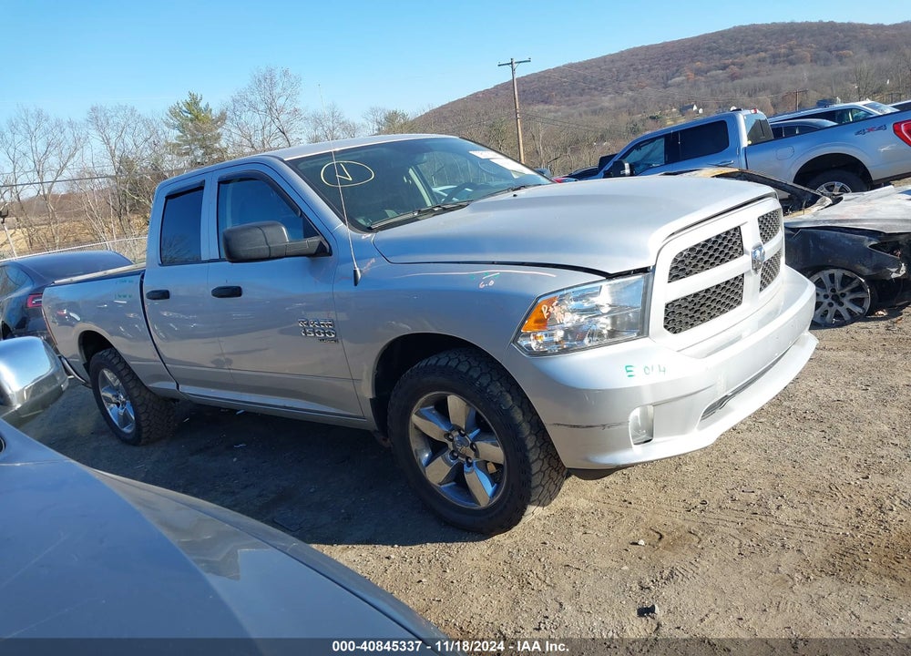 2019 RAM 1500 CLASSIC EXPRESS  4X4 6'4" BOX VIN: 1C6RR7FG7KS543029