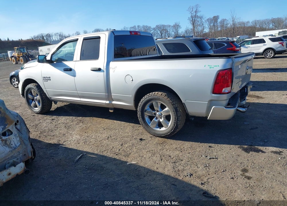 2019 RAM 1500 CLASSIC EXPRESS  4X4 6'4" BOX VIN: 1C6RR7FG7KS543029